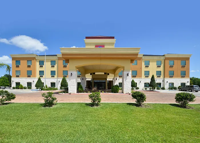 Comfort Suites Bay City East